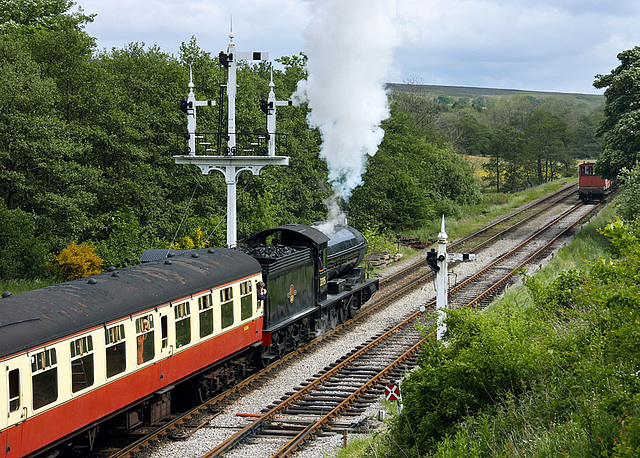 Q6 leaving Goathland for Pickering