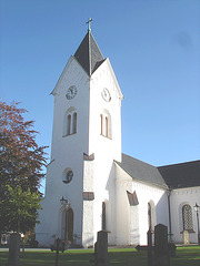 Cimetière et église / Cemetery & church - Ängelholm.  Suède / Sweden.  23 octobre 2008