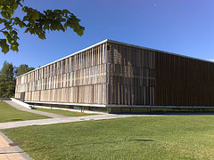 Escuela de Negocios en Huarte (Navarra).