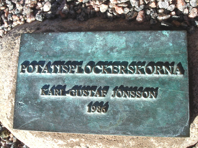 Karl Gustaf Jonsson sculpture 1986 /  Laholm  /  Suède - Sweden.  25 octobre 2008