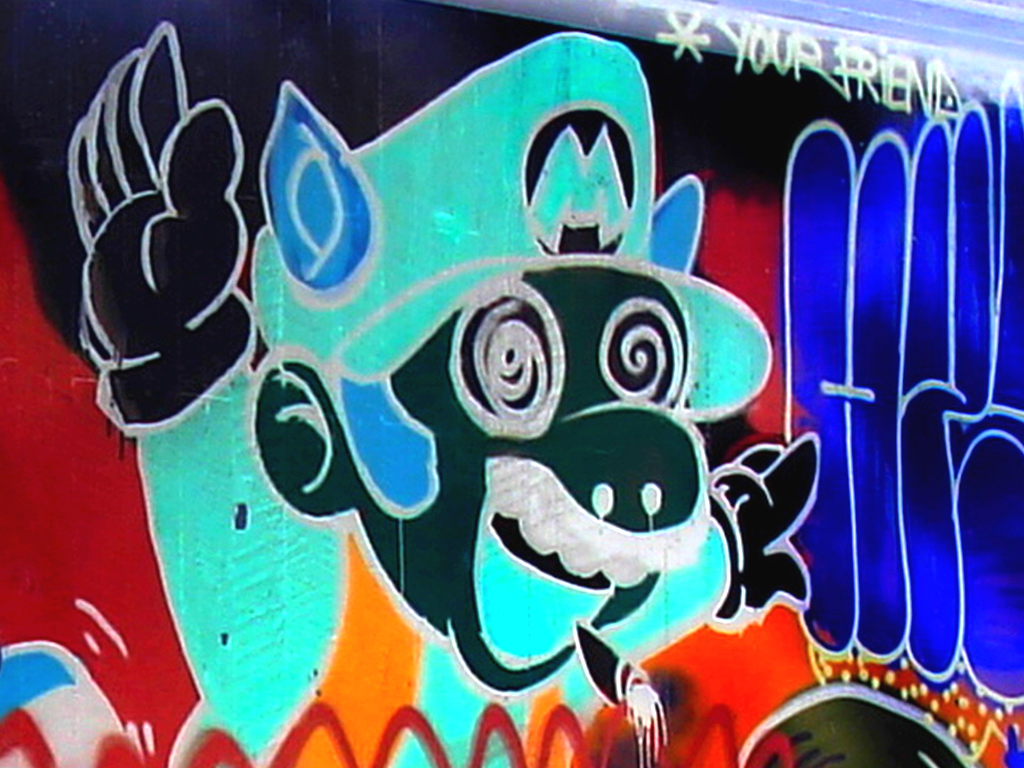 Pont et graffitis " Mario Bros " bridge graffitis  /  Ängelholm - Sweden / Suède - 23 octobre 2008- Effet de négatif et couleurs ravivées.