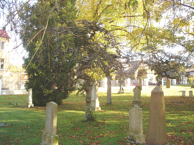 Cimetière et église / Cemetery & church - Ängelholm.  Suède / Sweden.  23 octobre 2008