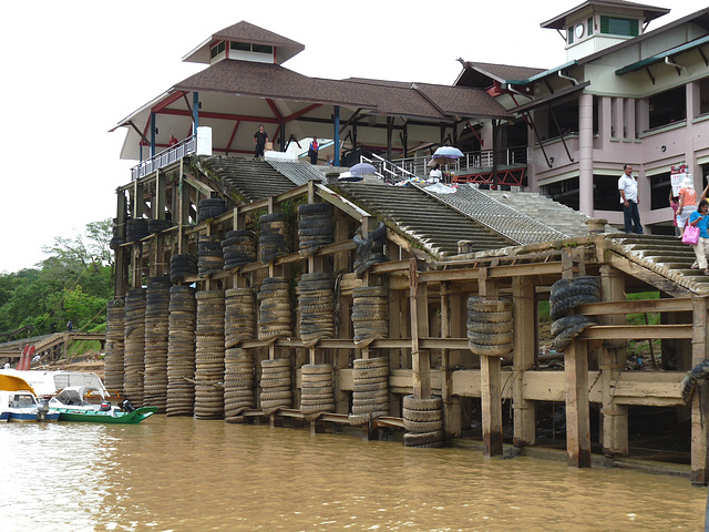 Low River Level at Kapit Wharf