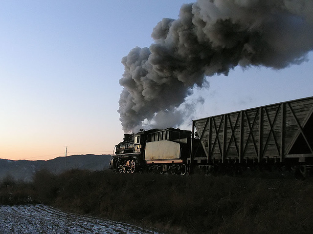 Wooden hoppers to the colliery