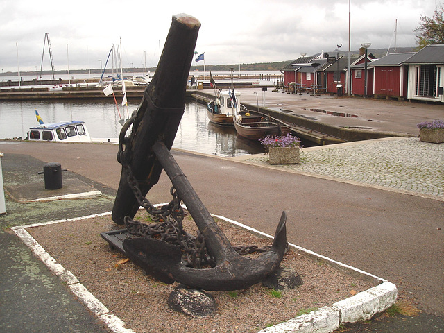 L'ancre de la chance -  Chance anchor -  Port de Båstad /  Suède - Sweden.    21-10-2008