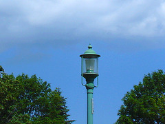 Lampadaire avec ciel et arbres  /   Street lamp with sky and trees.   Hometown  / Dans ma ville.  15 juillet 2009