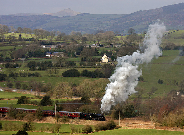 45379 approaching Apesford