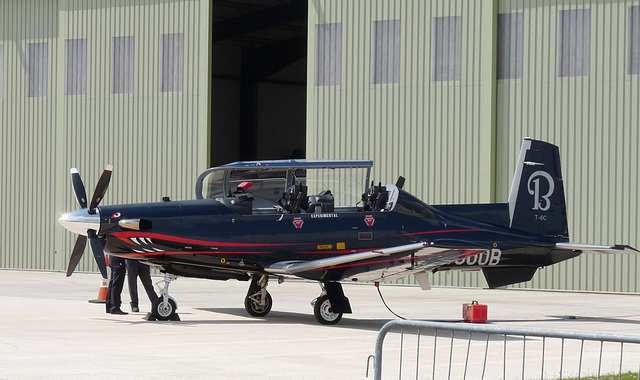 Raytheon Hawker Beechcraft T-6C N3000B