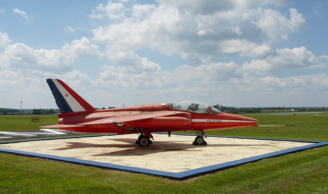 Hawker Siddeley (Folland) Gnat T1 XP502 (Red Arrows)