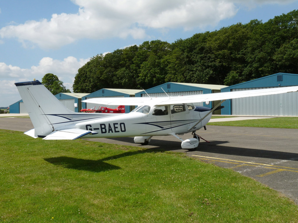 Cessna F172M Skyhawk G-BAED