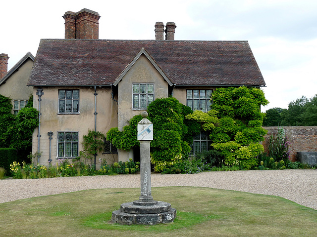 The West Court, Packwood House