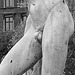 Exhibitionnisme statuaire / Statuary exhibitionist - Copenhague, Danemark.  20 octobre 2008- N & B