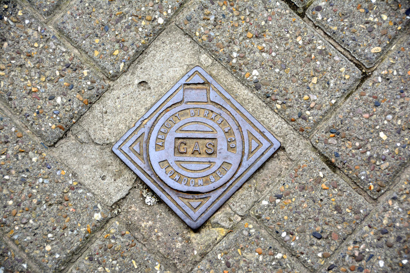 Stratford-upon-Avon 2013 – Abbott Birks & Co Gas valve cover