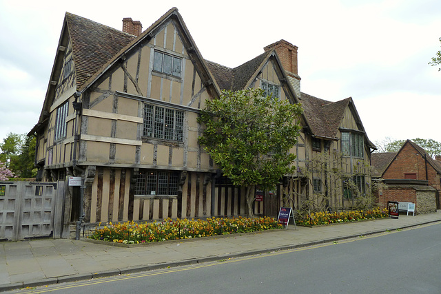 Stratford-upon-Avon 2013 – Hall’s Croft