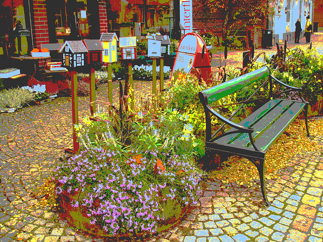 Scène de trottoir fleuri interfloré /  Interflore store scenery.   . Båstad .  Suède /  Sweden.  21 octobre 2008. Postérisation + touche de bleu pâle