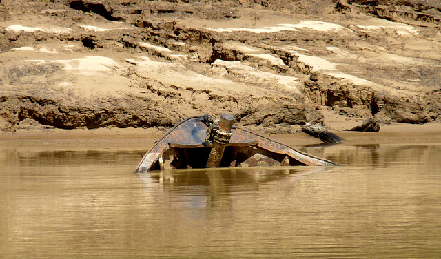 Low River Level Reveals Another Wreck