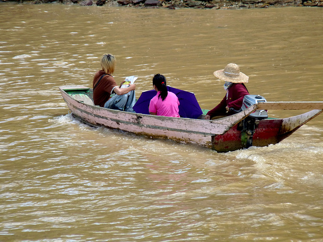 Longboat Transport for a Backpacker