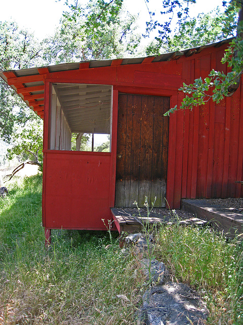 Nelson Cove Old House (2583)