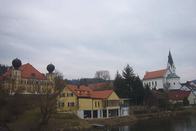 Schloss Ramspau, der Regen u. St.Laurentius