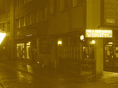 Pub & restaurang Viking  /   Helsingborg - Suède / Sweden.  22 octobre 2008 - Sepia