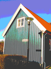 Carrefour Agränd /  Agränd street  lamp façade.  Laholm / Suède - Sweden.    25-10-2008-  Version postérisée