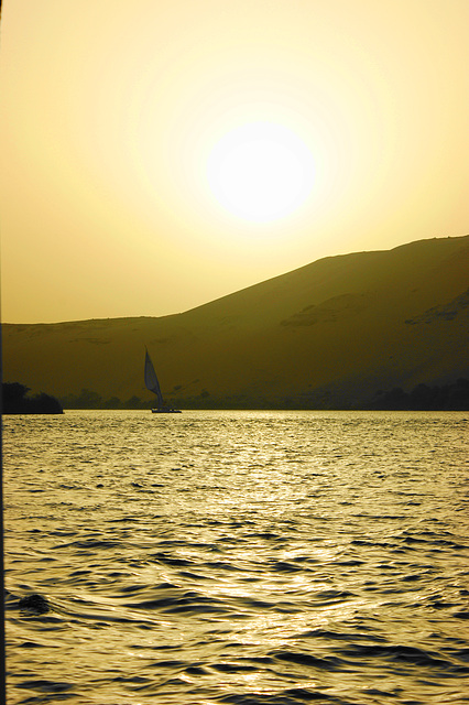 soleil couchant sur le Nil