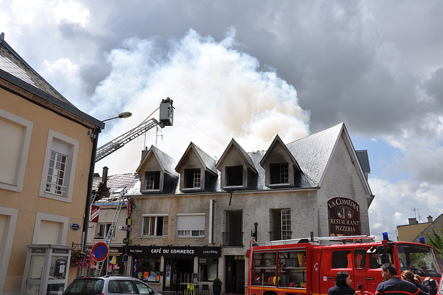 INCENDIE RESTAURANT A VERTUS