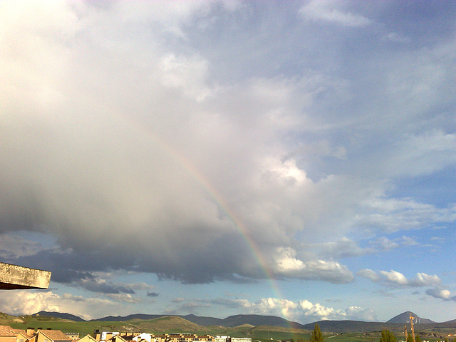 Arco iris en Mutilva Alta.