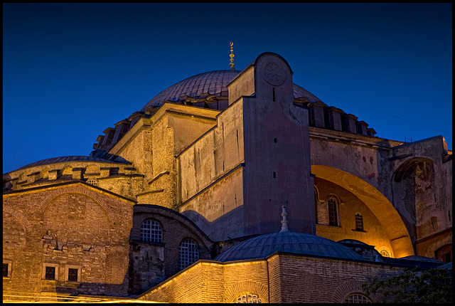 Hagia Sofia by night....