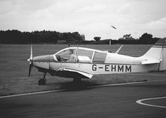 Robin DR400/180R Remorqueur G-EHMM