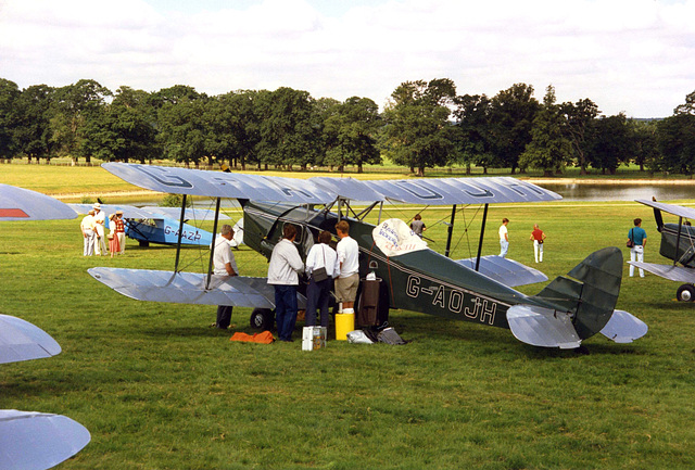 de Havilland DH83C Fox Moth G-AOJH