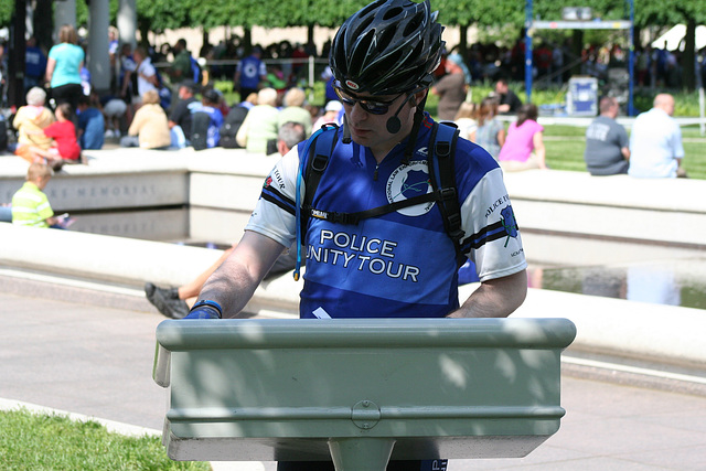 17.PoliceUnityTour.Ceremony.NLEOM.WDC.12May2009