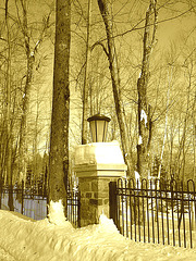 Paysages d'hiver à proximité de l'abbaye de St-Benoit-du-lac au Québec .  7 Février 2009-  Sepia