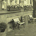 Lilton hotel façade / Ängelholm - Suède / Sweden - 23 octobre 2008  Lilton twin benches / Bancs jumeaux  - Vintage