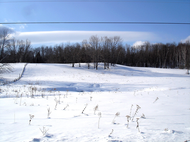 Paysages d'hiver à proximité de l'abbaye de St-Benoit-du-lac au Québec .  7 Février 2009