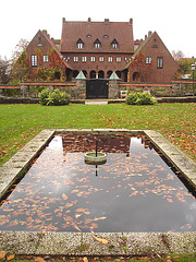 Noblesse architecturale /  Castle style building- - Båstad.  Suède / Sweden - 21-10-2008