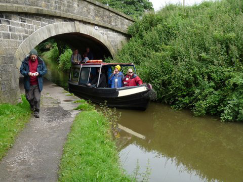 'Comet' Cruising Towards Macclesfield