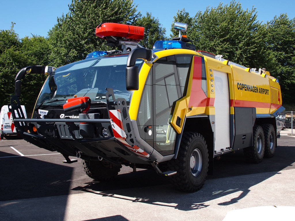 Rosenbauer Panther 6x6