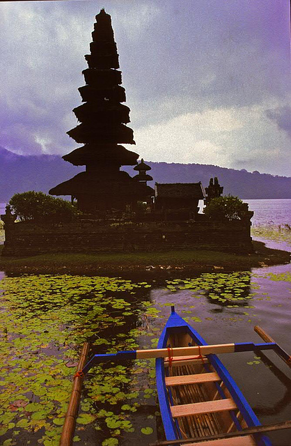 Pura Ulun Danu Temple on Lake Bratan