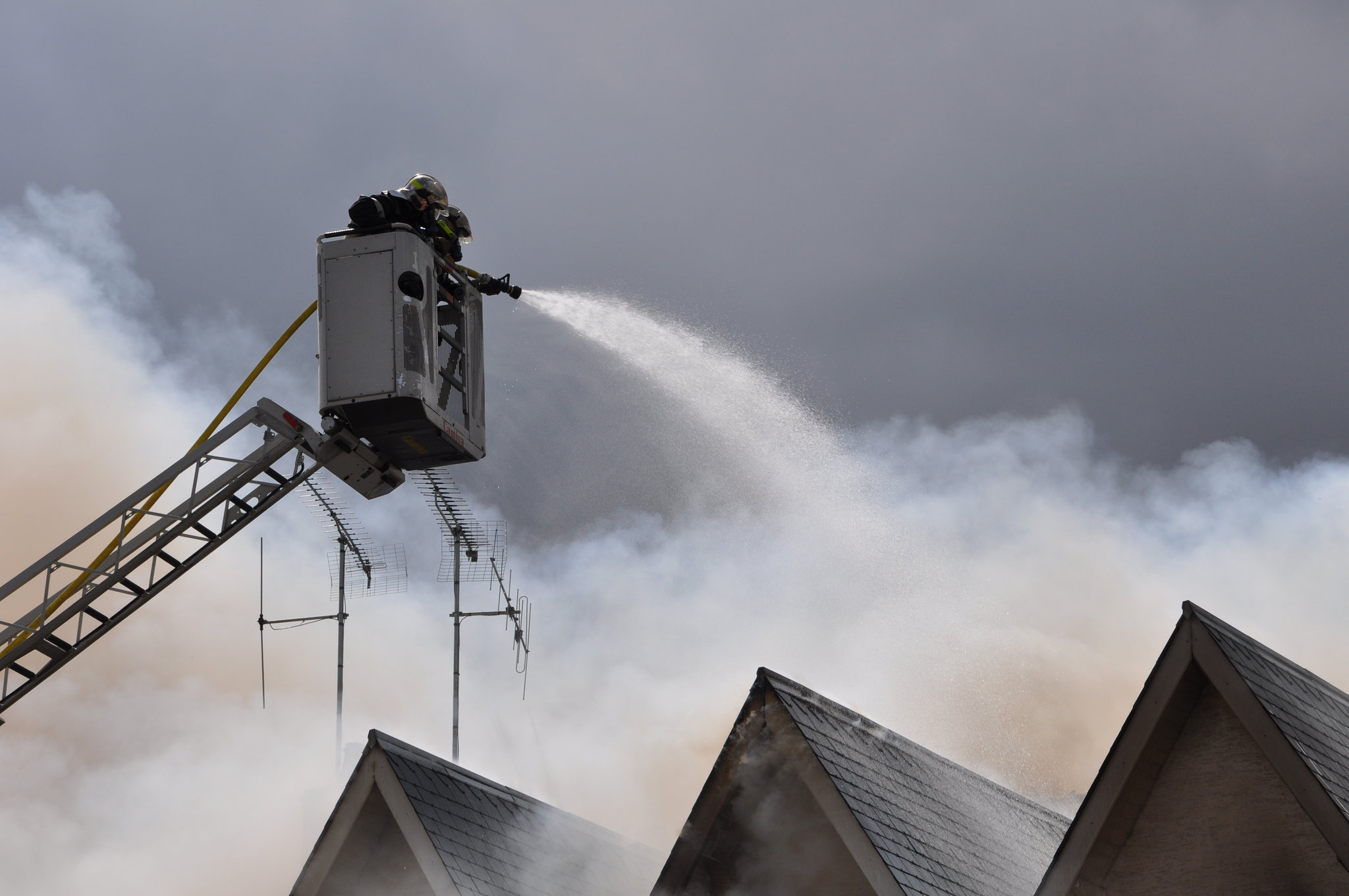 INCENDIE RESTAURANT A VERTUS