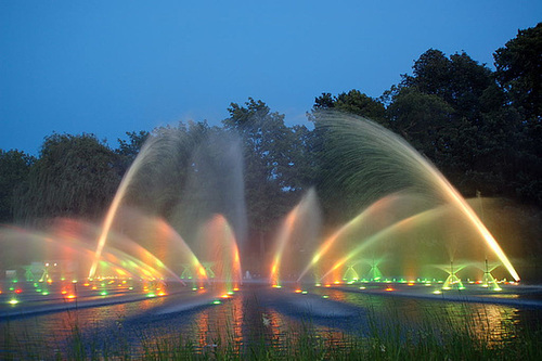 Wasserlichtspiele112