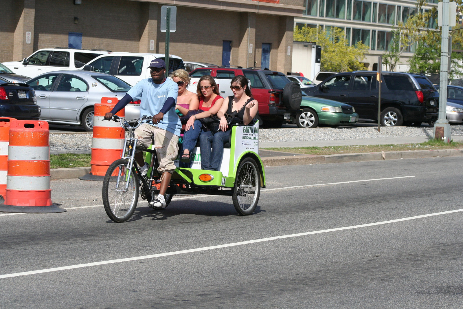 04.NationalPedicabs.4M.SW.WDC.18Apr09