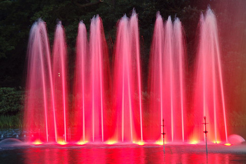 Wasserlichtspiele126