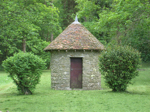 Petite maison dans la prairie.