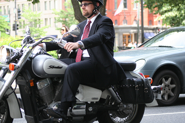 06.Motorcycle.Suit.18N.NW.WDC.22May2009