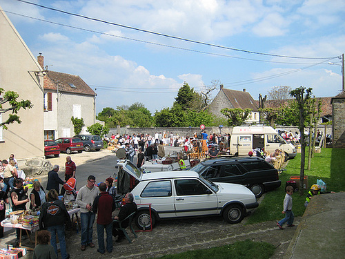 Vide-greniers - 1er mai 2009