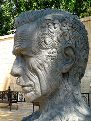 Bust of Vahid