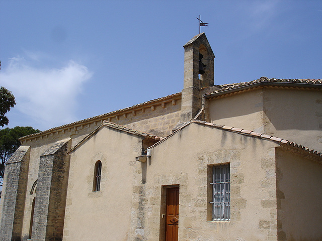 La Barben - Eglise St sauveur 03