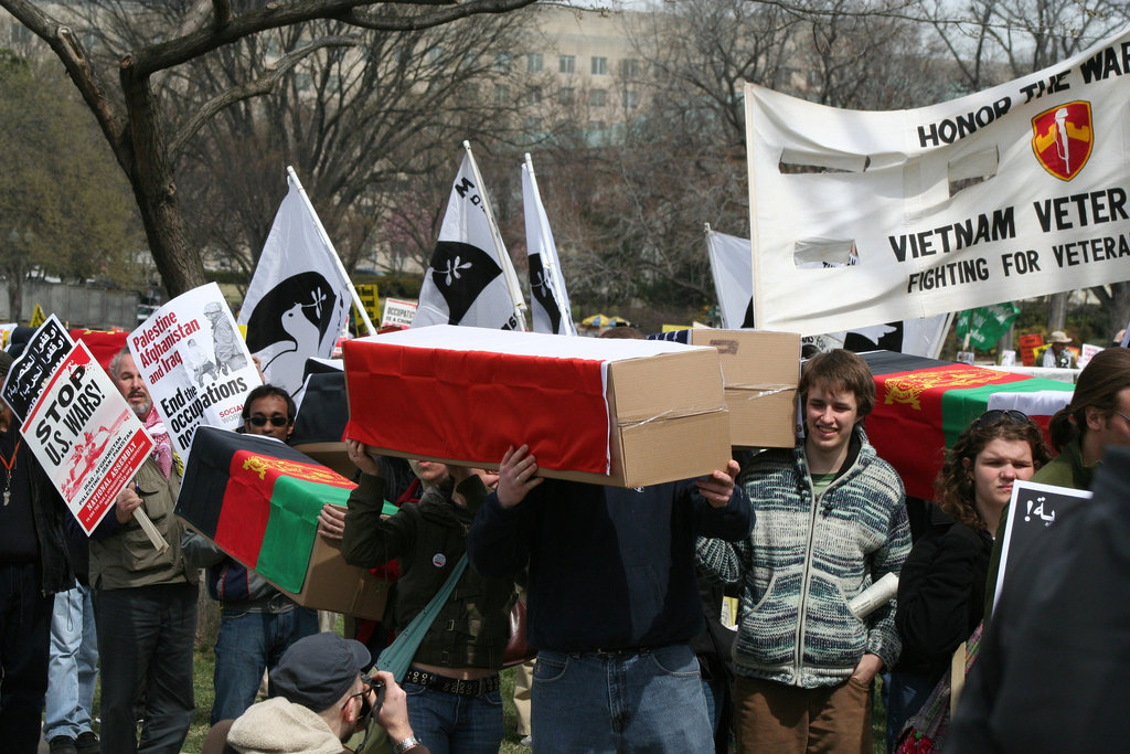 04.Assemblance.MarchOnThePentagon.WDC.21March2009