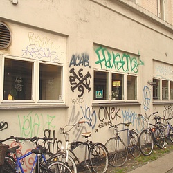 Graffitis Cykler et vélos / Cykler graffitis and bikes